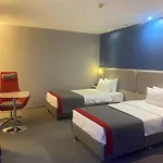 Hotell Express Istanbul-altunizade By Ihg 2*