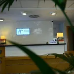 Express Istanbul-altunizade By Ihg Hotell Istanbul