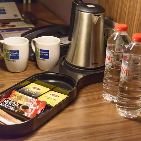 Express Istanbul-altunizade By Ihg Hotel