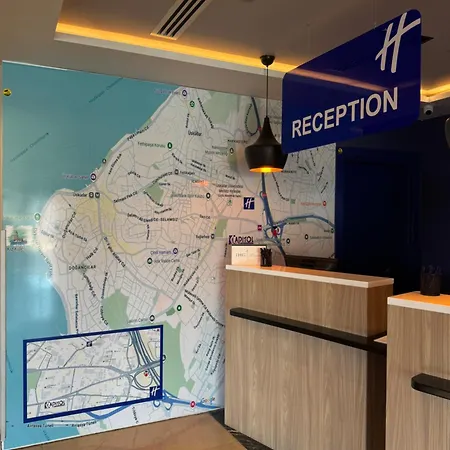 Express Istanbul-altunizade By Ihg Hotel