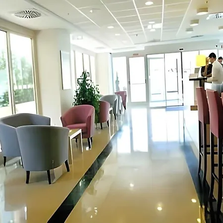 Express Istanbul-altunizade By Ihg Isztambul