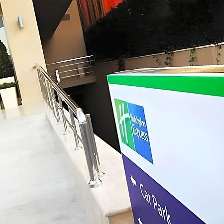 Szálloda Express Istanbul-altunizade By Ihg