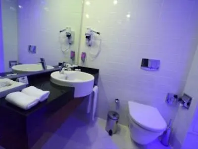Express Istanbul-altunizade By Ihg Hotell 3*