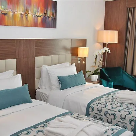 Express Istanbul-altunizade, An Ihg Estambul