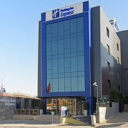 מלון Express Istanbul-altunizade By Ihg