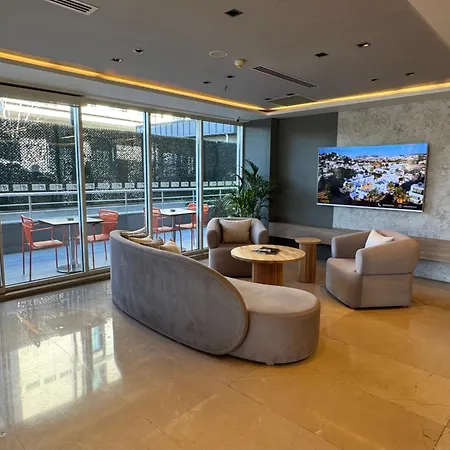 מלון Express Istanbul-altunizade By Ihg