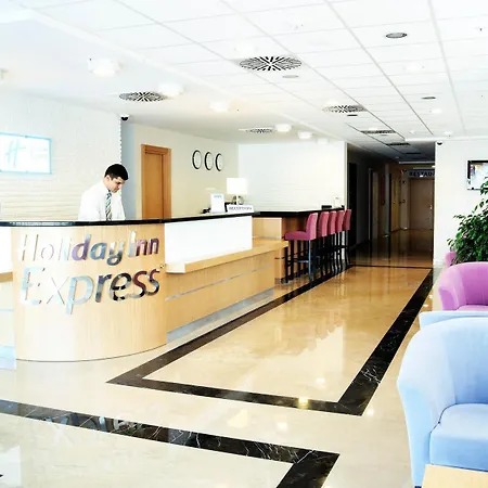 Express Istanbul-altunizade, An Ihg Estambul