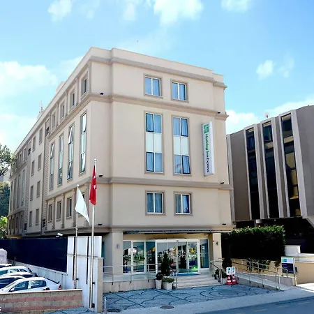 Express Istanbul-altunizade By Ihg 2* איסטמבול