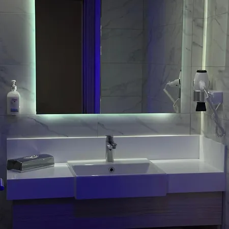 Express Istanbul-altunizade By Ihg Istambul